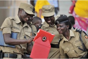UGANDA-POLICE ON IPAD