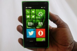 Lumia 435 on the hands