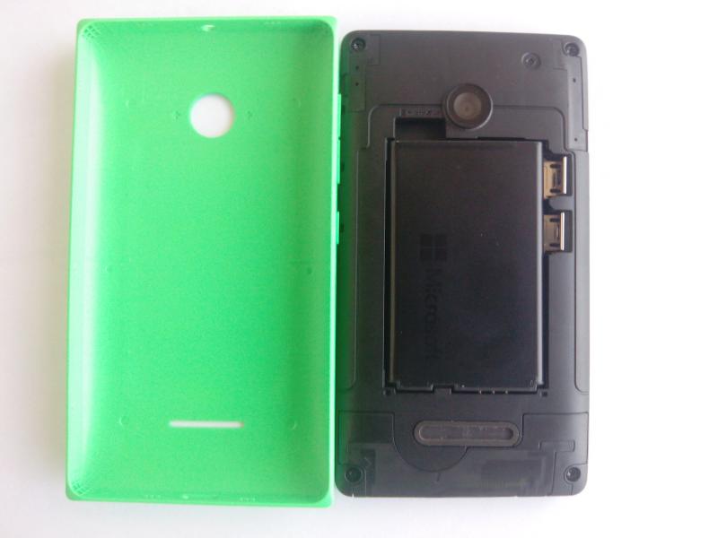 Lumia 435 swappable cover