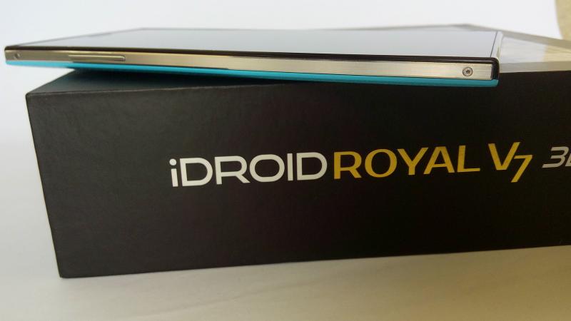 idroid_royal_v7_edge_on_box