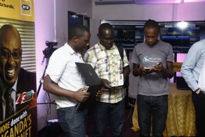 mtn-4g-lte-launch-guys-testing