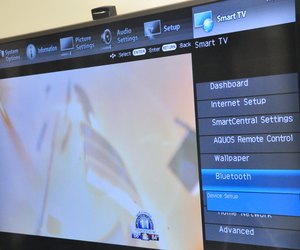 How To Pair Bluetooth Headphones With Your Smart Tv Dignited