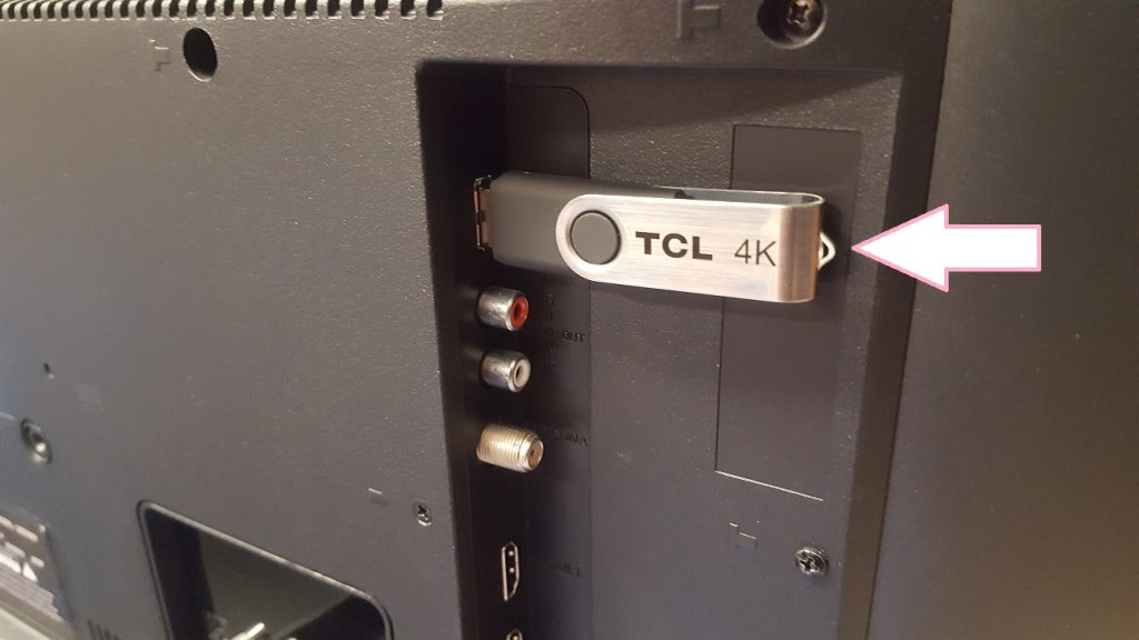 5 great uses of your TV's USB port - Dignited