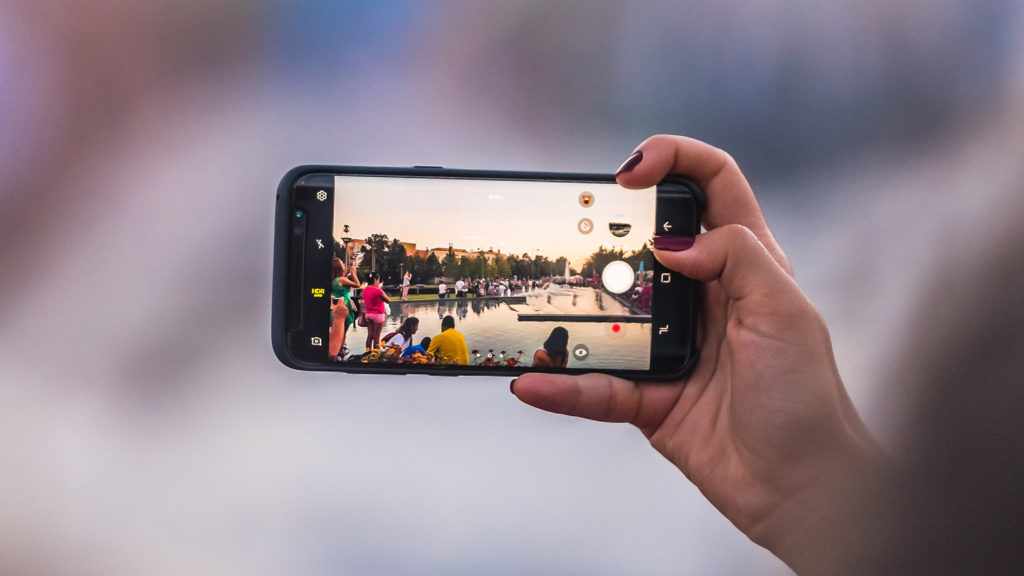 Gepensioneerde vrede Vertrouwelijk Top Affordable Smartphones With the Best Camera - Dignited