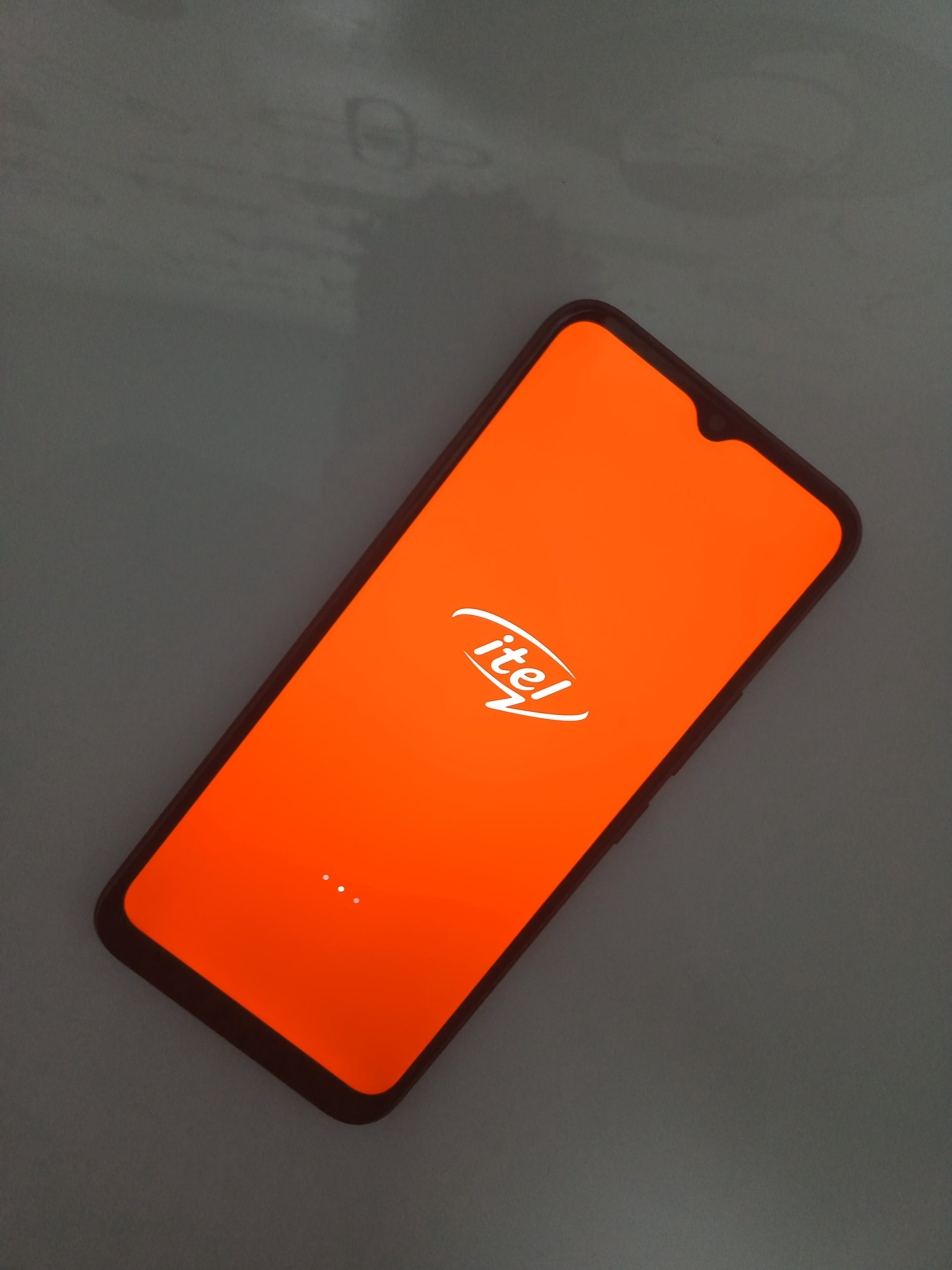 iTel P36  Unboxing and First Impressions - 54