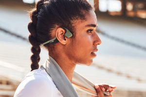 Bone conduction headphones