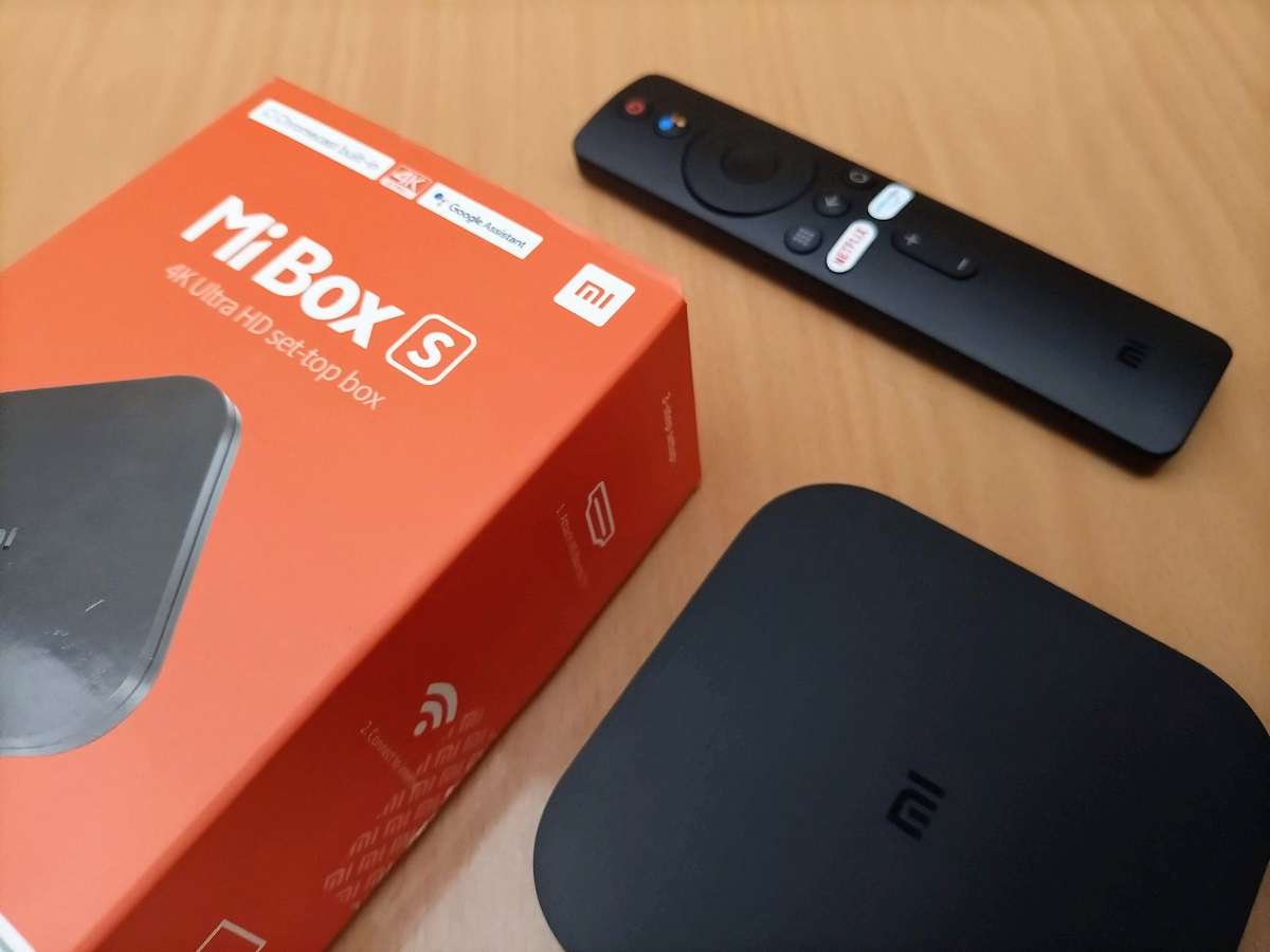 Xiaomi Mi Box S Streaming Media Player 4K Ultra + Free Mi