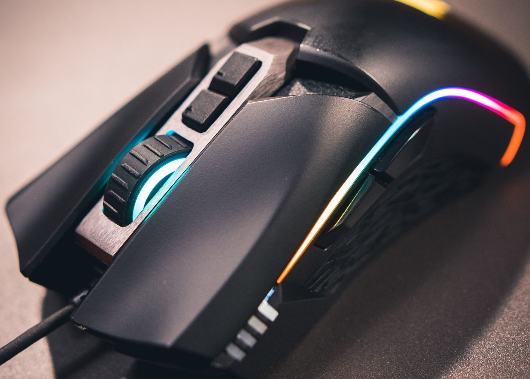 The Ultimate Gaming Mouse Buying Guide - Dignited