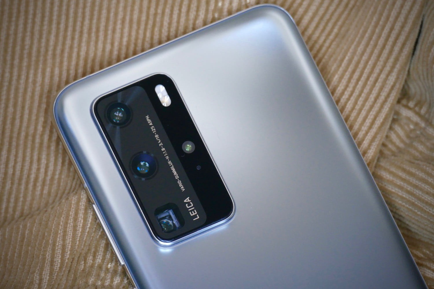 mobile phone with macro camera