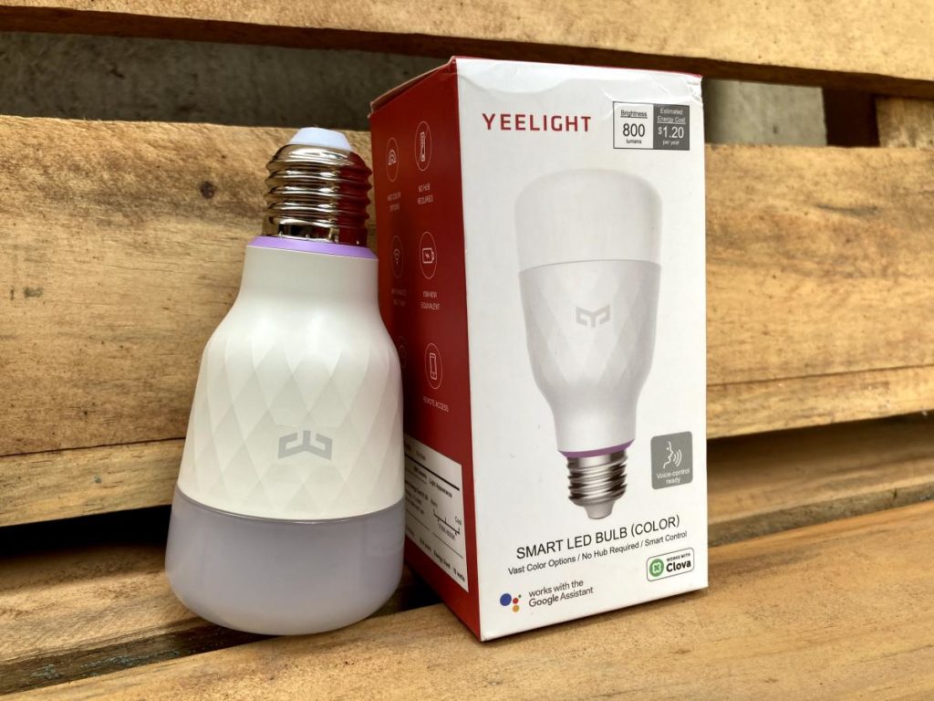 millimeter pumpe Uforenelig Yeelight Smart Led Bulb Review (Color Version): Best Value for Money -  Dignited