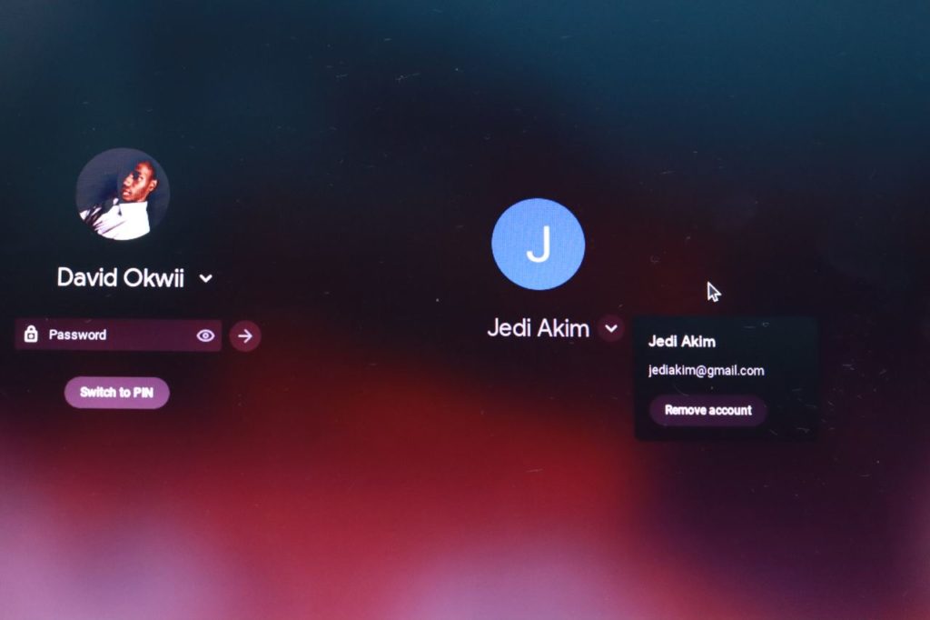 How to Add or Remove a Google Account From a Chromebook - Dignited