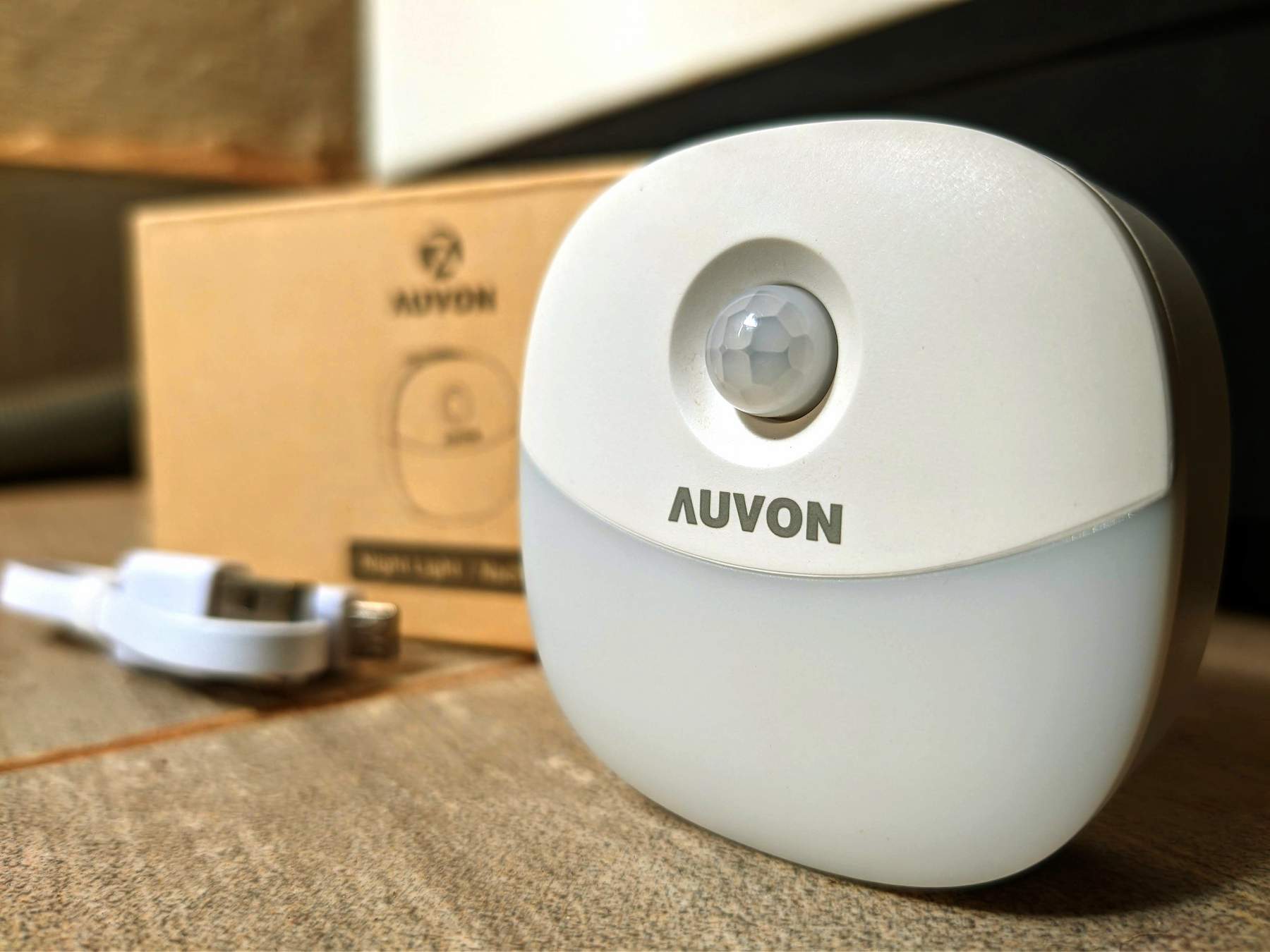 AUVON Plug-in LED Motion Sensor Night Light with Dusk to Dawn Motion Sensor,  Adjustable Brightness