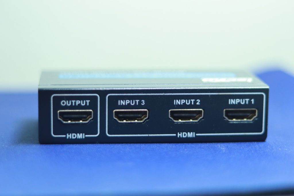HDMI splitter vs. HDMI switch: They actually serve opposite purposes - CNET