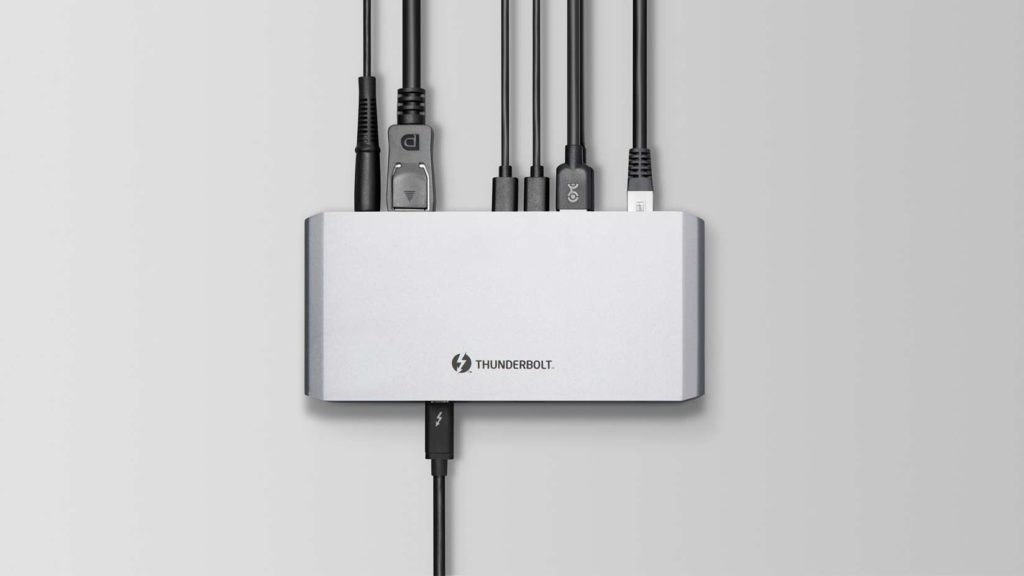 A multiport Thunderbolt 4 dock connecting via a Thunderbolt 4 cable to a Thunderbolt 4 port (Source: Intel)