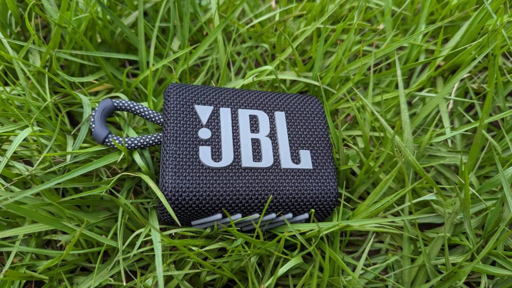 JBL Go 3