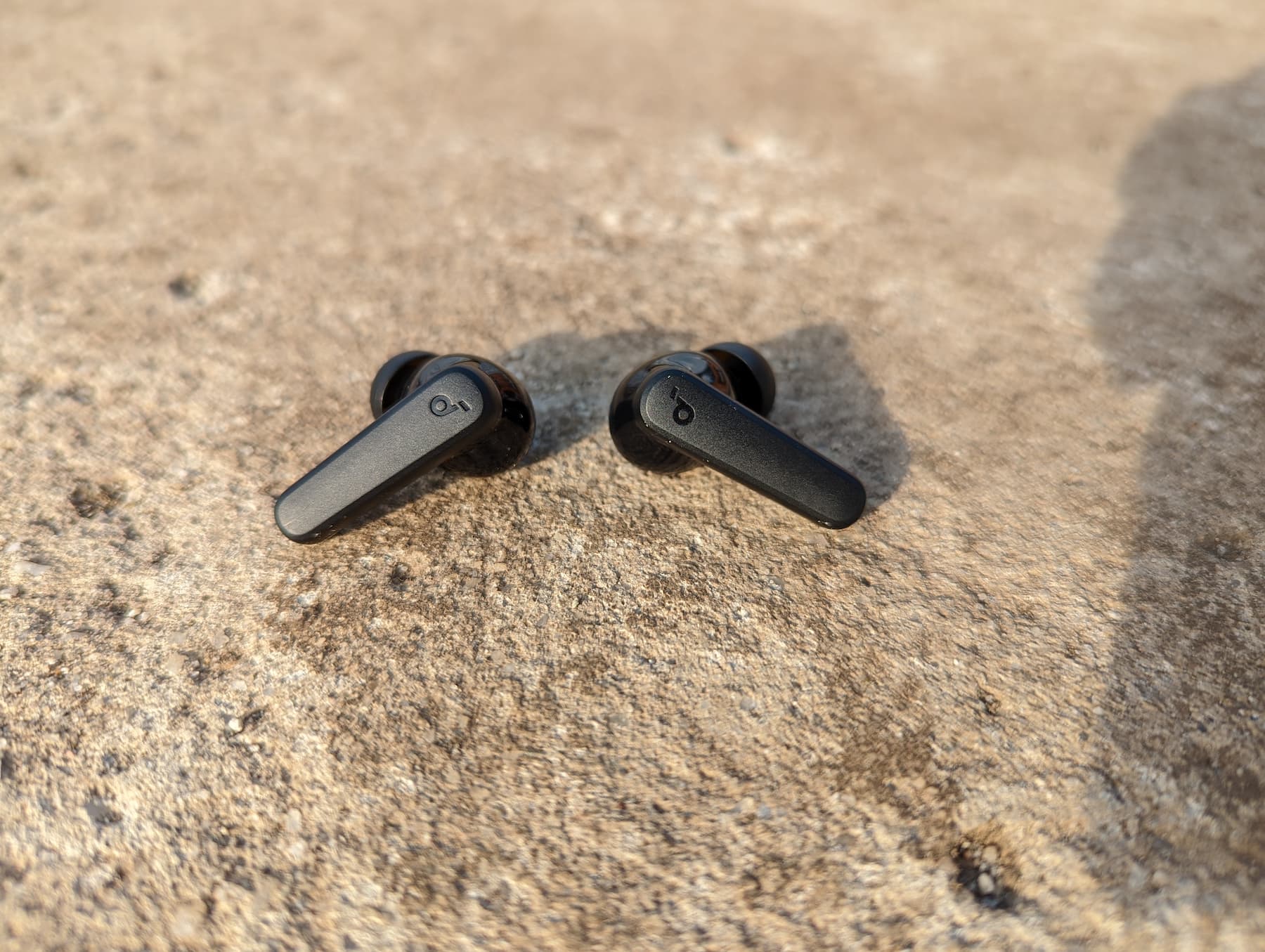 Anker Soundcore P20i True Wireless Earbuds: Bass-boosted budget